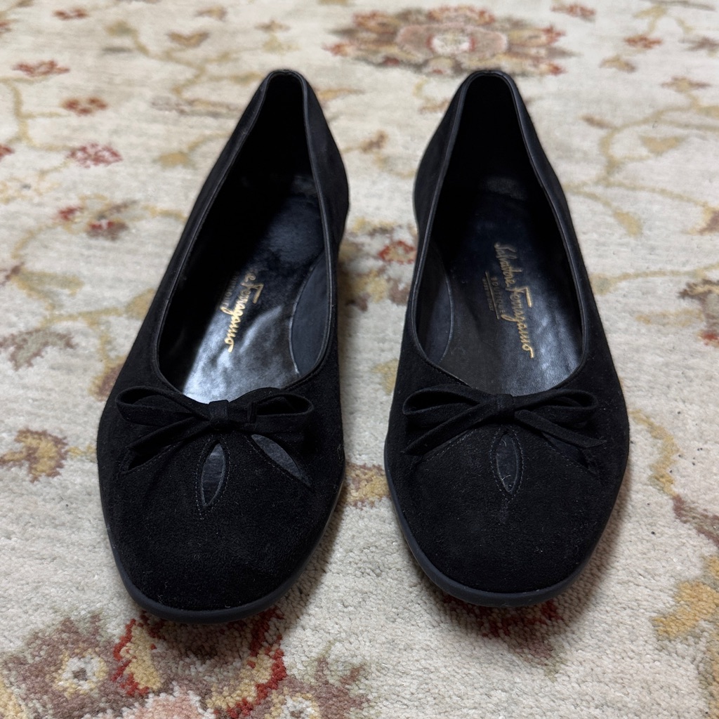 Salvatore Ferragamo Lamu Style Women's Black Suede Loafers